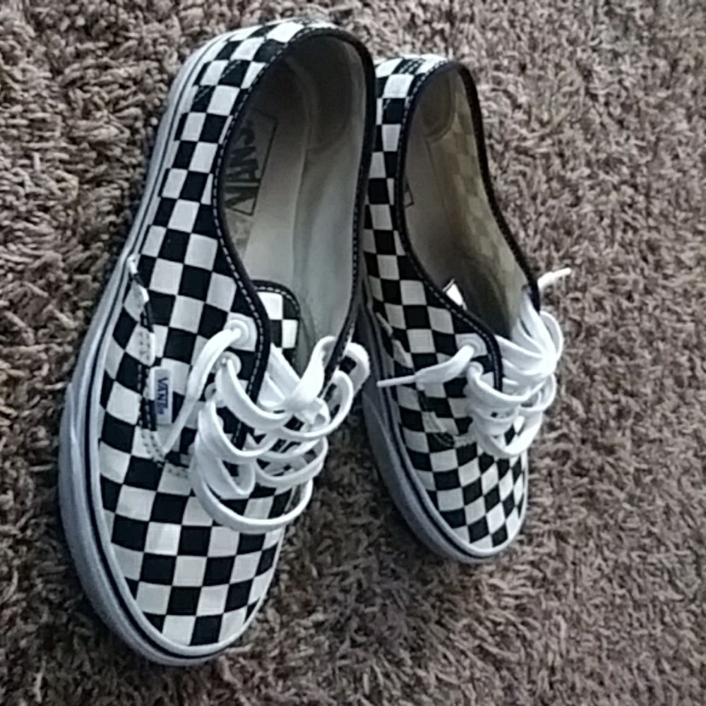 Vans - Picture 1 of 1